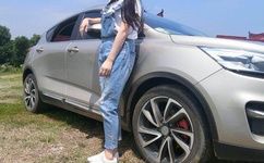 当着别人面玩弄人妻